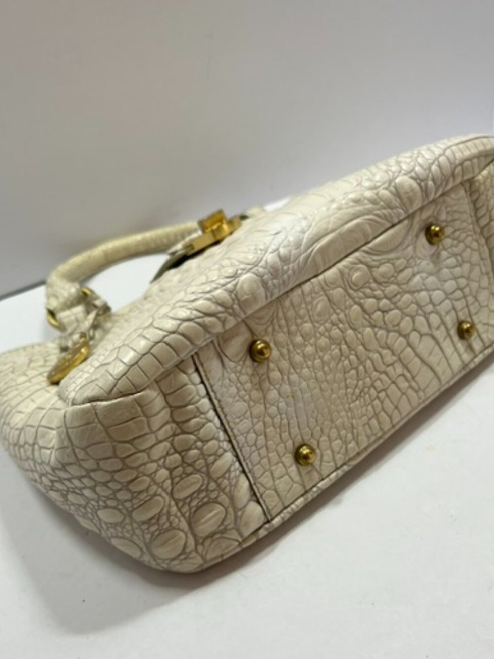 Brahmin Melbourne Croc-Embossed Leather Satchel Vanilla Beige w/Gold Hardware - Picture 6 of 13